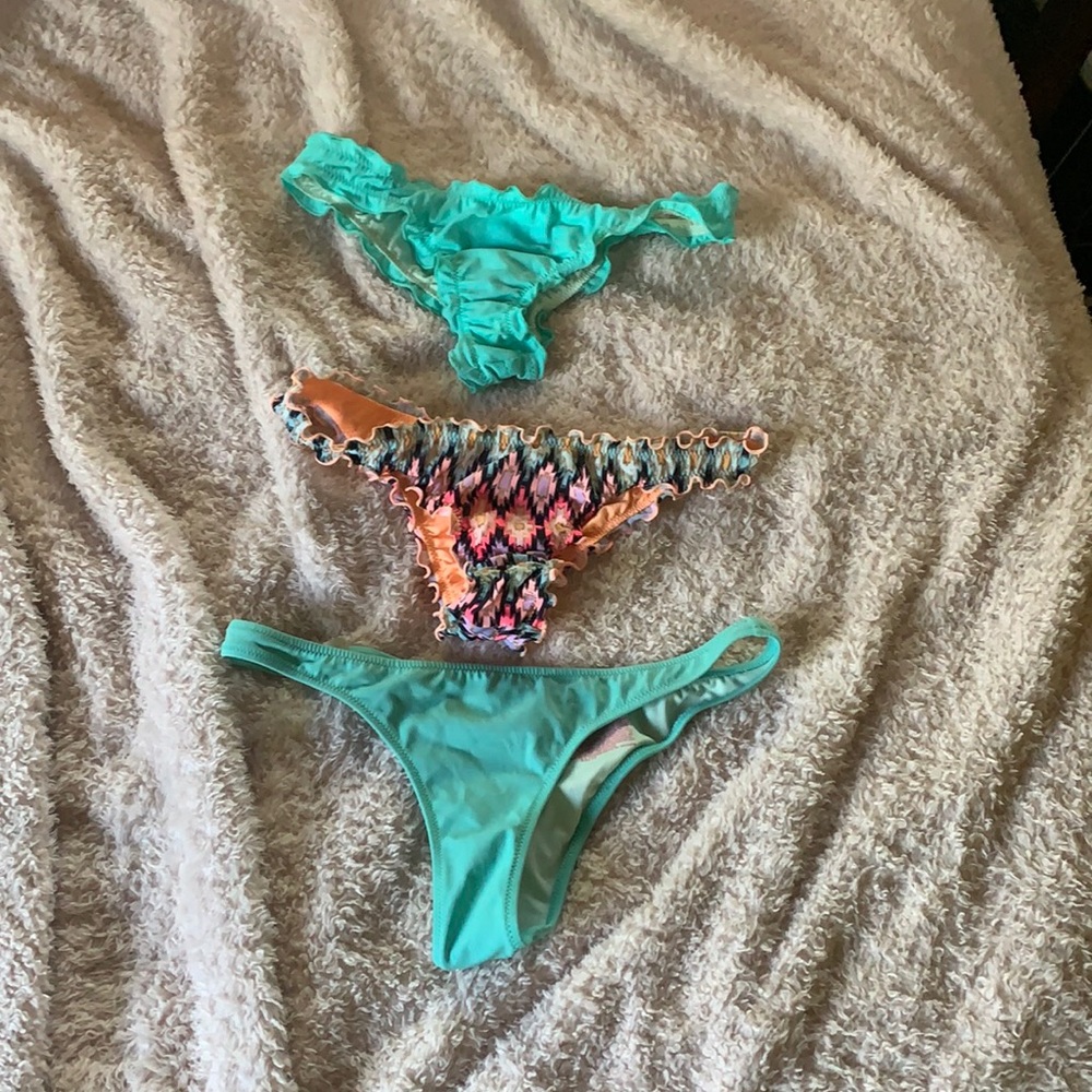 Bikini bottoms
